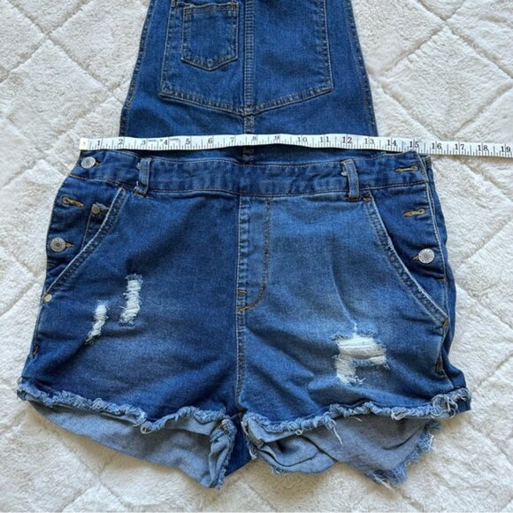 Love Tree | Denim Overall Shorts Shortalls Raw Hem Cuff Shorts | Size Small - Picture 8 of 9